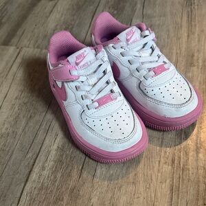 Nike Air Force 1 Pink and White Sneakers